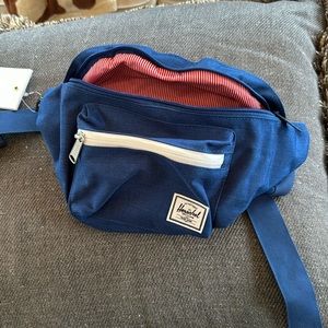 Hershel new with tags fanny pack